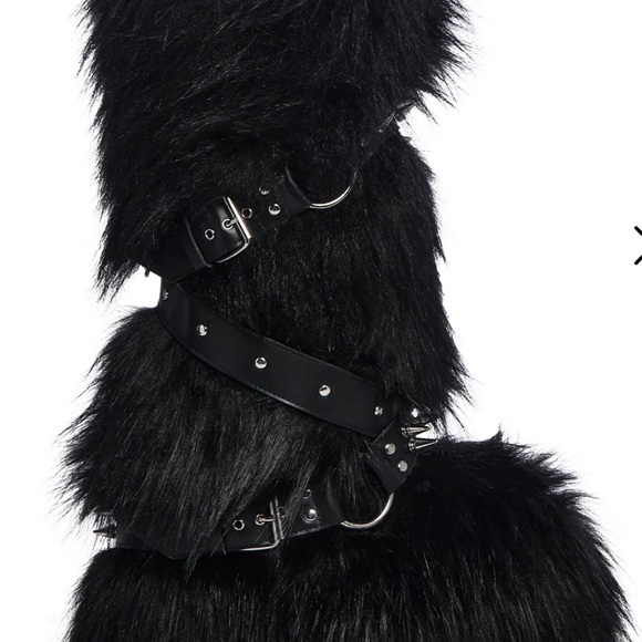 Widow Wild Instincts Faux Fur Boots Dolls Kill with spike studded straps. - Picture 3 of 3